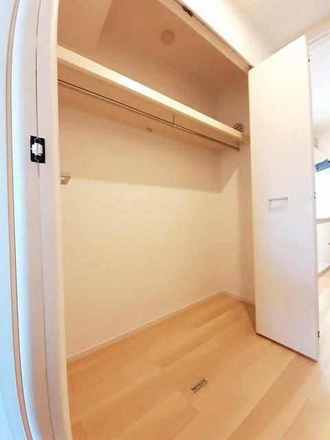 Ｙ’ｓアビタシオン青柳（103） 収納