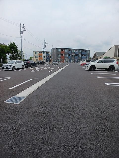 クラール　島野　Ｂ（203） 駐車場