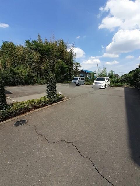 リセスレイン（101） 駐車場