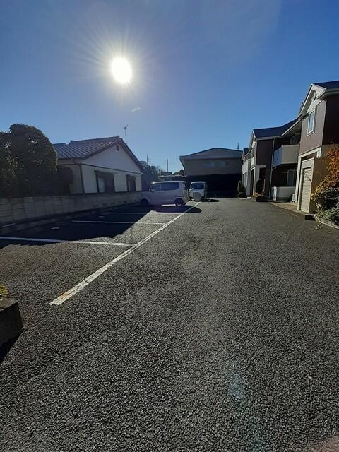 オークレジデンス・あきよし（202） 駐車場