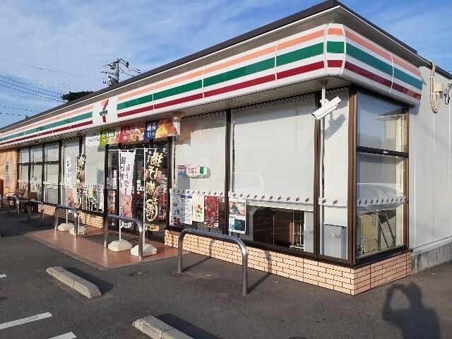 セブンイレブン貝沢環状線店：500m