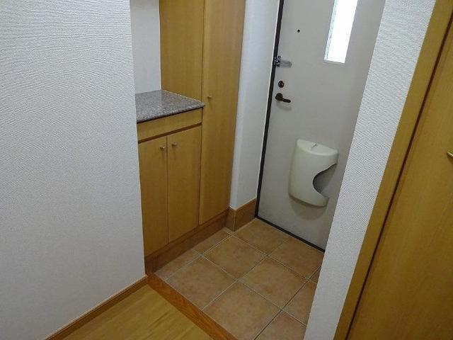 サンリット（102） 玄関