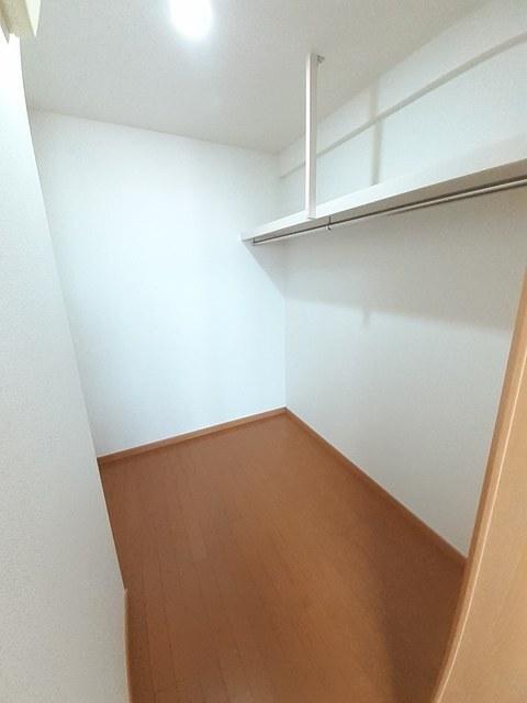 Ｇｒａｎｄ　Ｌｅａｇａ（704） 収納