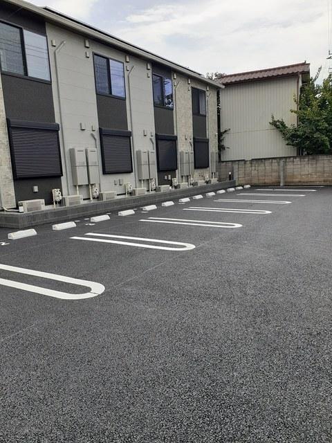 ＳＨ．あらい（101） 駐車場
