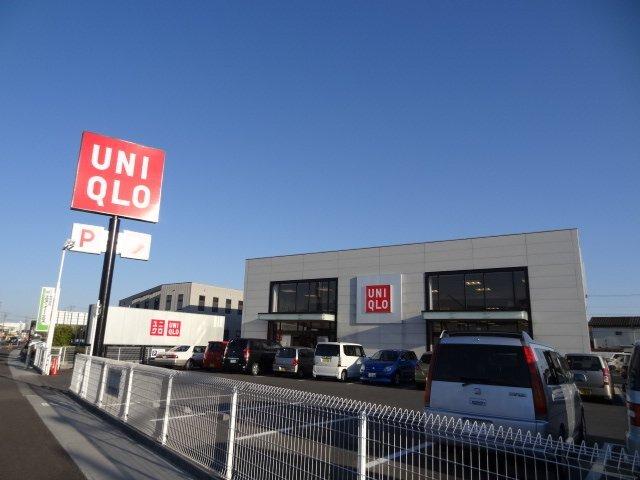 ユニクロ高崎下之城店：212m