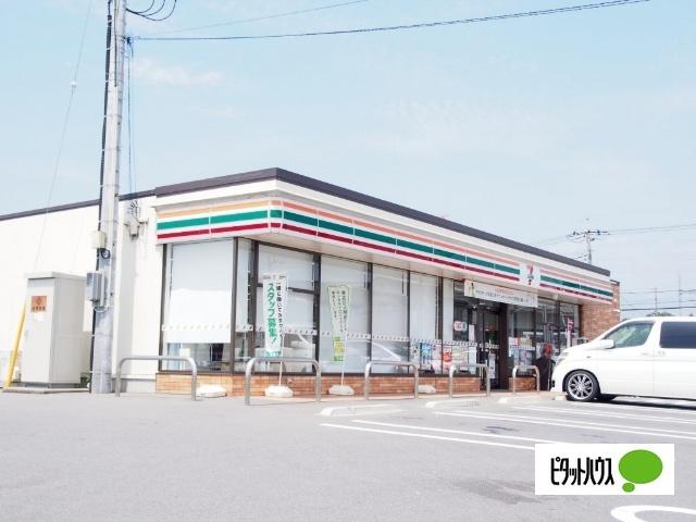 セブンイレブン高崎塚沢店：176m