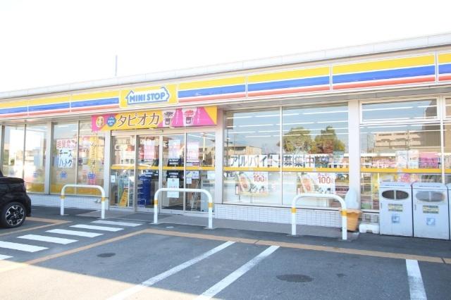 ミニストップ高崎岩押町店：332m