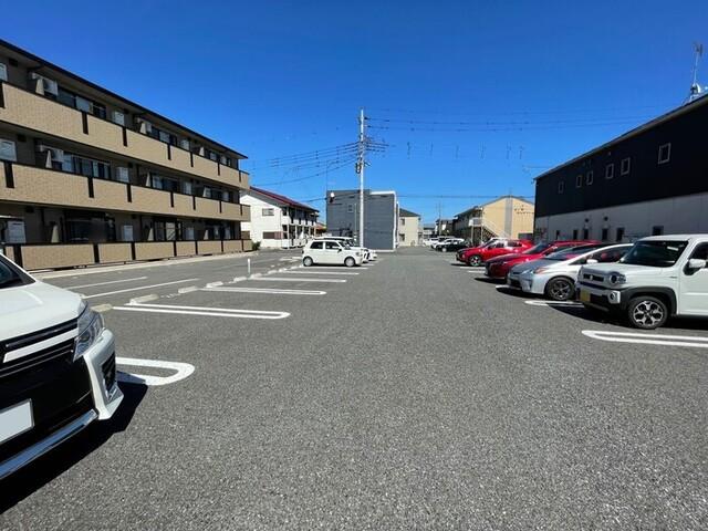 リビオンＨ＆Ｍ　Ⅱ（306） 駐車場