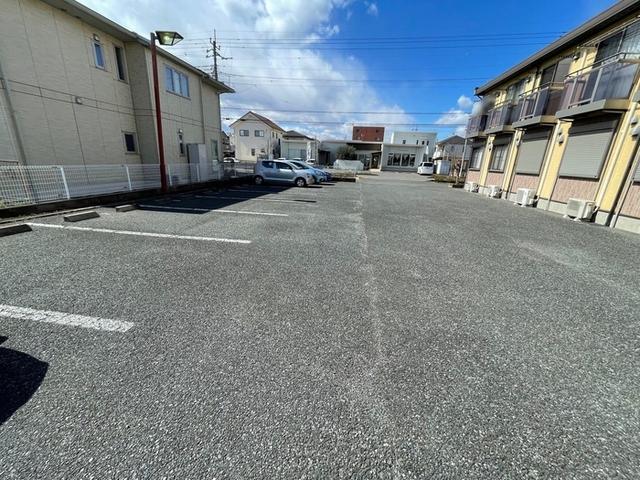 グリーンコート　壱番館（102） 駐車場