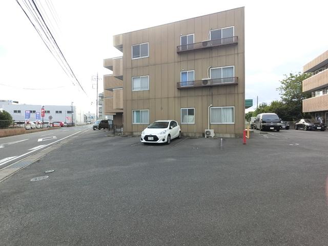 ファミール2000　Ａ（102） 駐車場