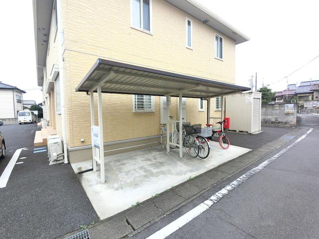 カーサ・コンフォルト（103） 駐車場