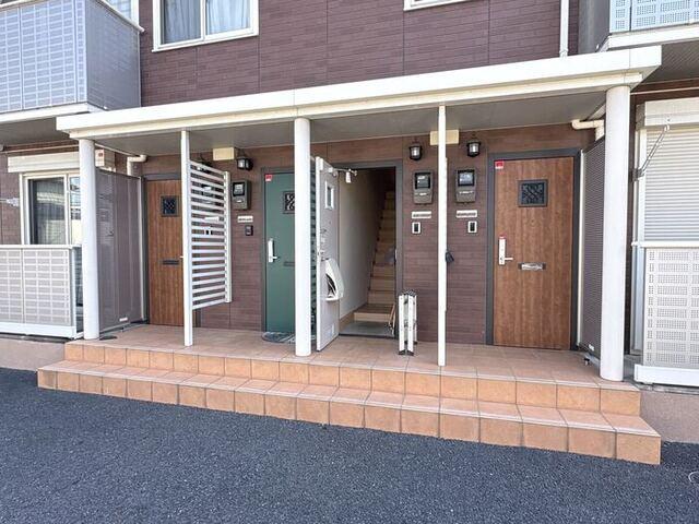 コンフォール奏（203） エントランス