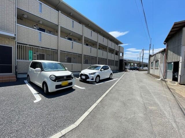 グラン ディーオ（202） 駐車場