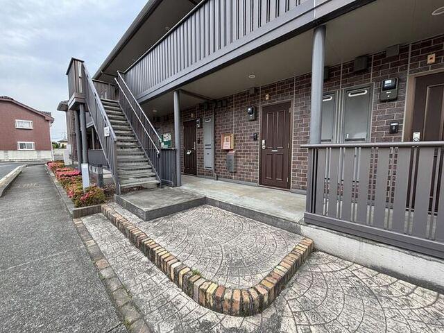ｍｏｄｉｓｈ　Ⅱ（110） エントランス
