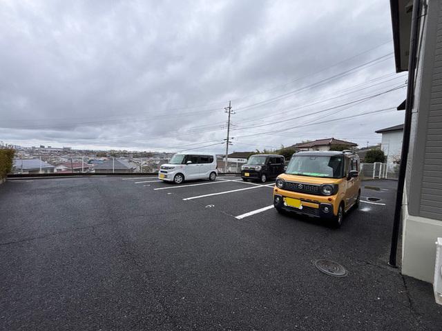 サンライズヒル　Ａ（101） 駐車場