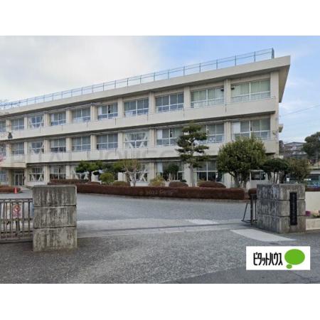 富士市立富士見台小学校：1192m