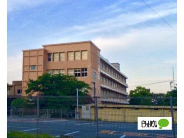 富士市立富士川第一中学校：2381m