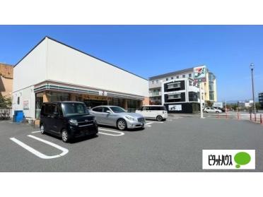 セブンイレブン沼津駅北口店：887m