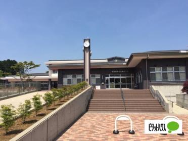 御殿場市立玉穂小学校：1223m