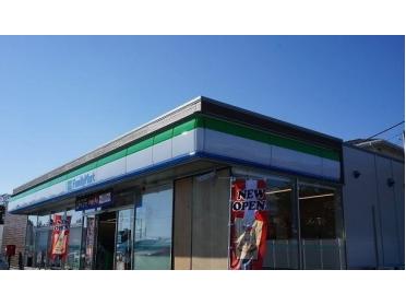 ファミリーマート御殿場北久原店：600m