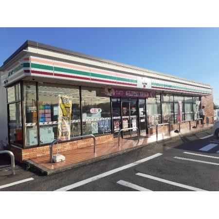セブンイレブン富士市厚原店：220m