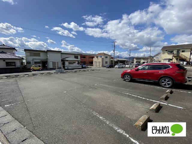 富士宮市万野原新田３１６２−１駐車場 駐車場