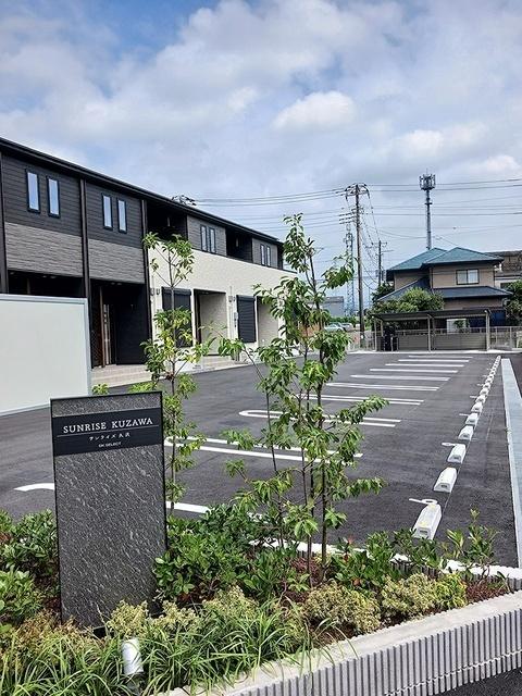 サンライズ久沢（102） 駐車場