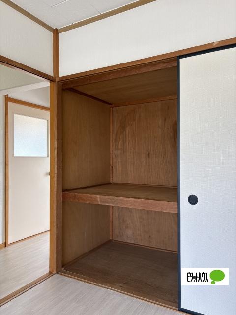 セントポーリアＡ（３０５） 収納