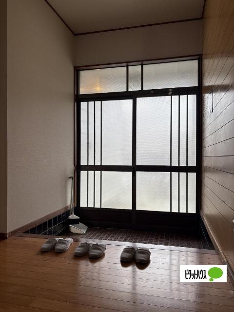 桑崎戸建 玄関