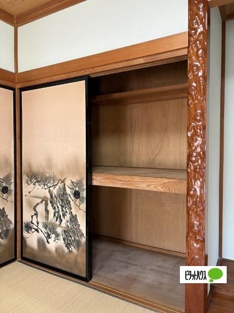 大淵戸建 収納