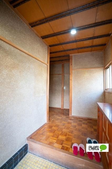 大淵戸建 玄関