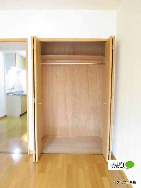 プランドール（１０２） 収納