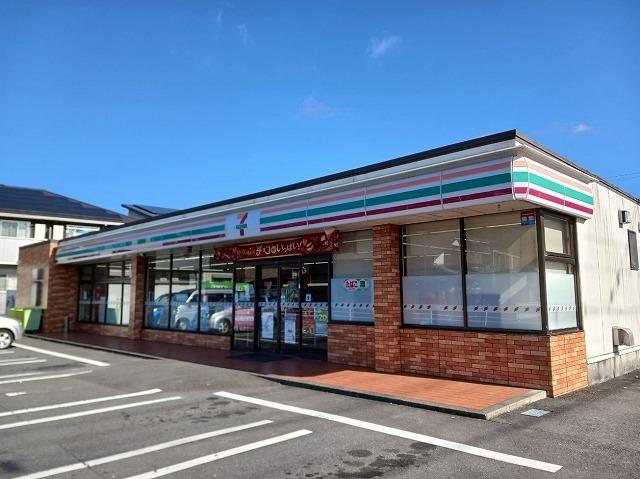 セブンイレブン富士市松岡西店：700m