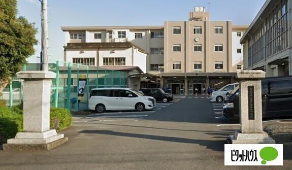 富士宮市立富士宮第三中学校：2112m