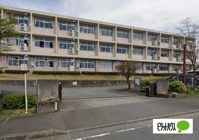 富士宮市立大富士中学校：1886m