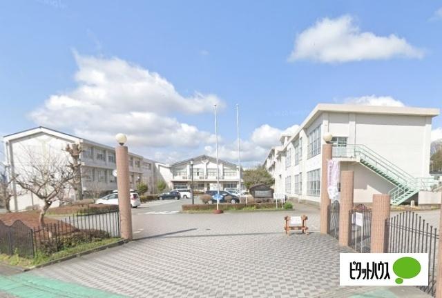 富士宮市立富士根南小学校：1942m