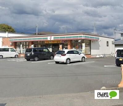 セブンイレブン富士市天間西店：530m