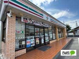 セブンイレブン富士市南松野店：679m