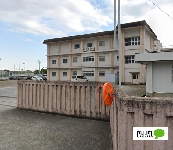 富士市立吉原北中学校：2645m