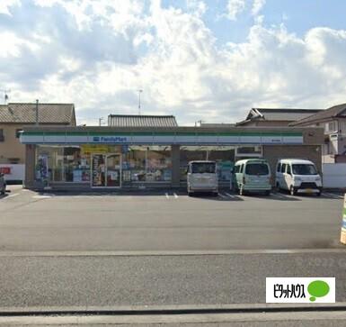 ファミリーマート富士松岡店：464m