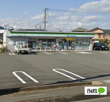 ファミリーマート富士まつもと店：610m