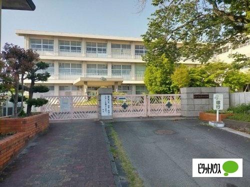 富士市立原田小学校：1158m