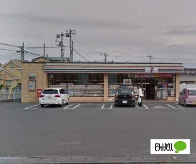 セブンイレブン富士市松岡店：369m