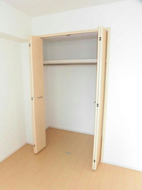 エスタシオン（202） 収納