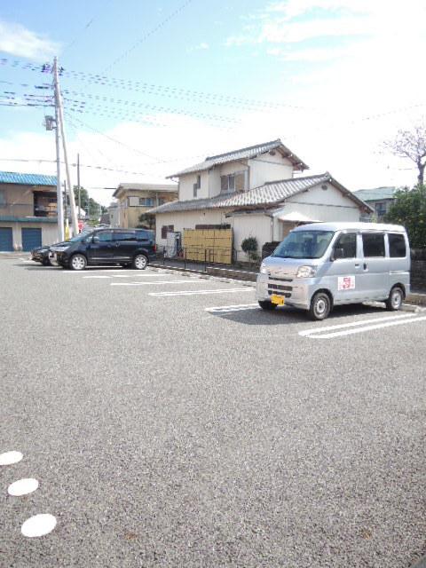 エスペランサ（101） 駐車場