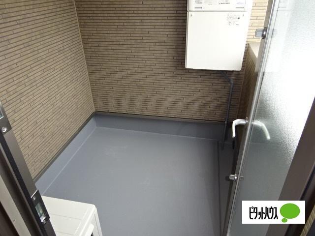 フルージュ バルコニー