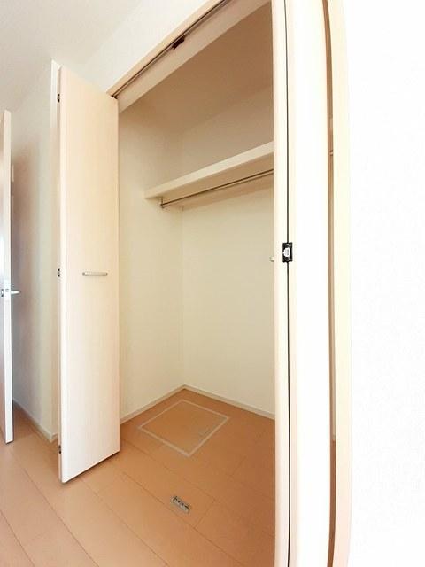 トリアングル　ビレッジ（102） 収納