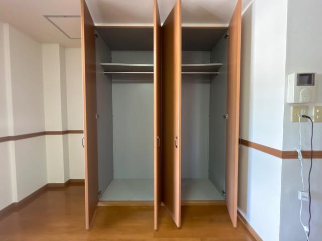 ウィズ　ワン　ヒルズ 収納