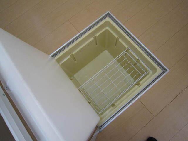 エクレール南（102） 収納