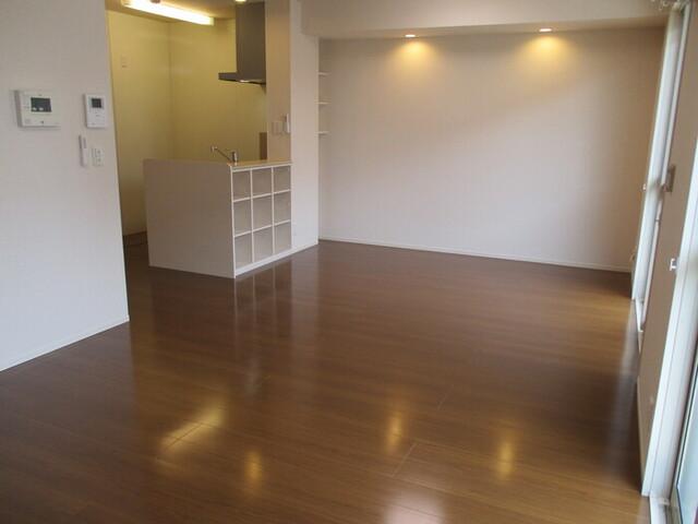 パラーシオ（102） 部屋画像